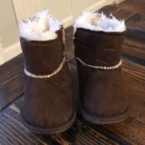 Rileyroos Chocolate Caters Vegan Booties 6-12M